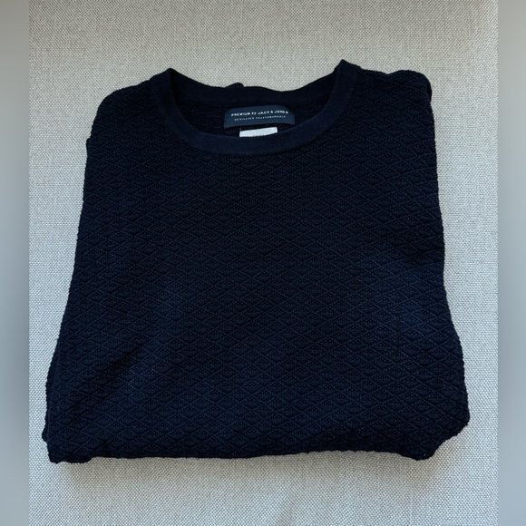 Jack & Jones textured knit crew neck sweater (S) - Picture 2 of 3